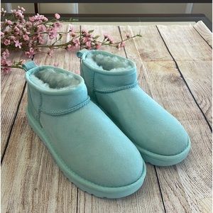 UGG classic ultra mini